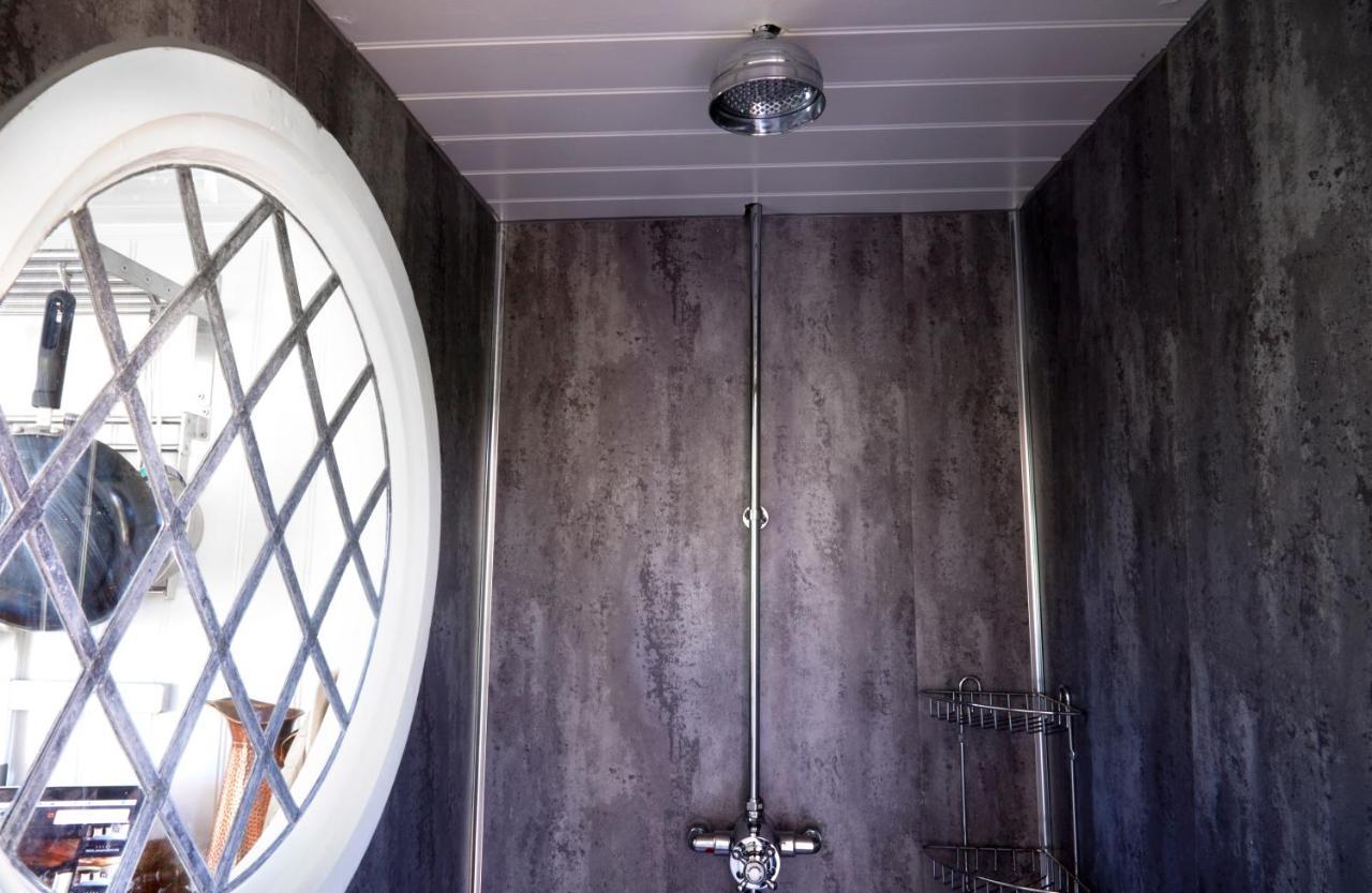 Villa Extraordinary Huts Ltd Rye Exterior foto